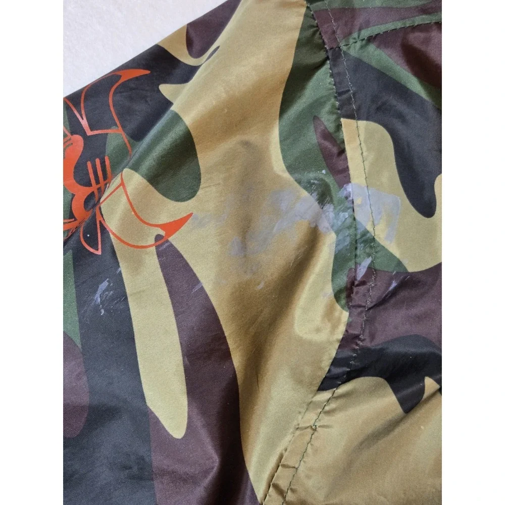 NBA Chicago Bills Camo Lightweight Mens Jacket Size Large With Mesh Lining‎ Logo